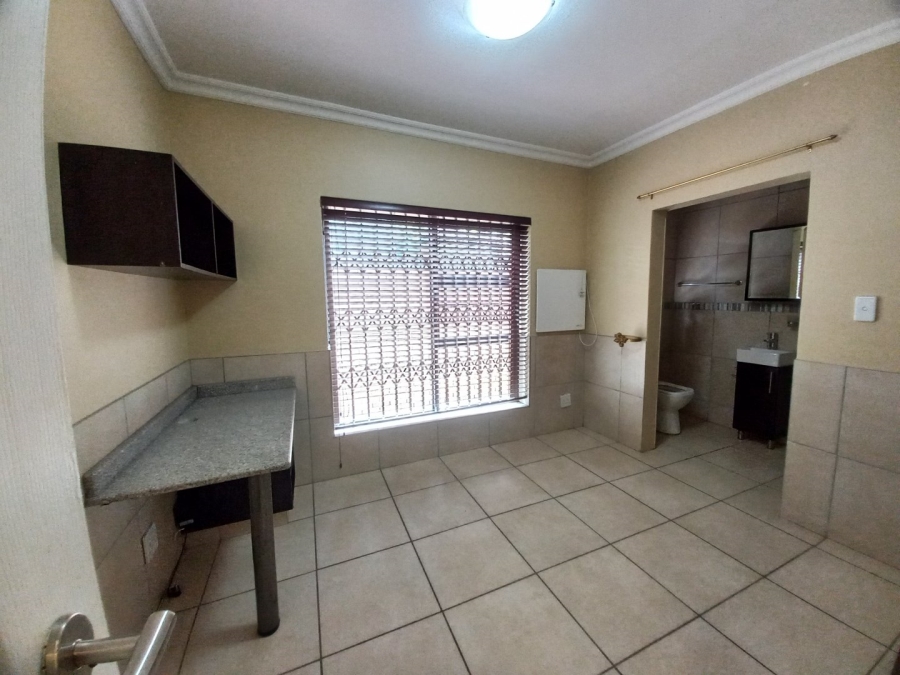 2 Bedroom Property for Sale in Bult South North West